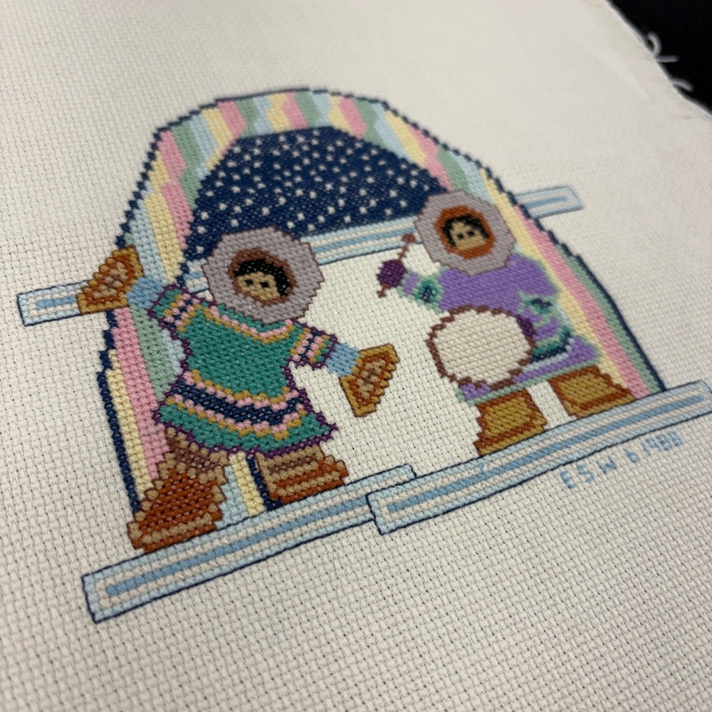 Vintage‎ Dancing Aurora Cross Stitch Alaska Borealis Lights Pastel Eskimo Inuit